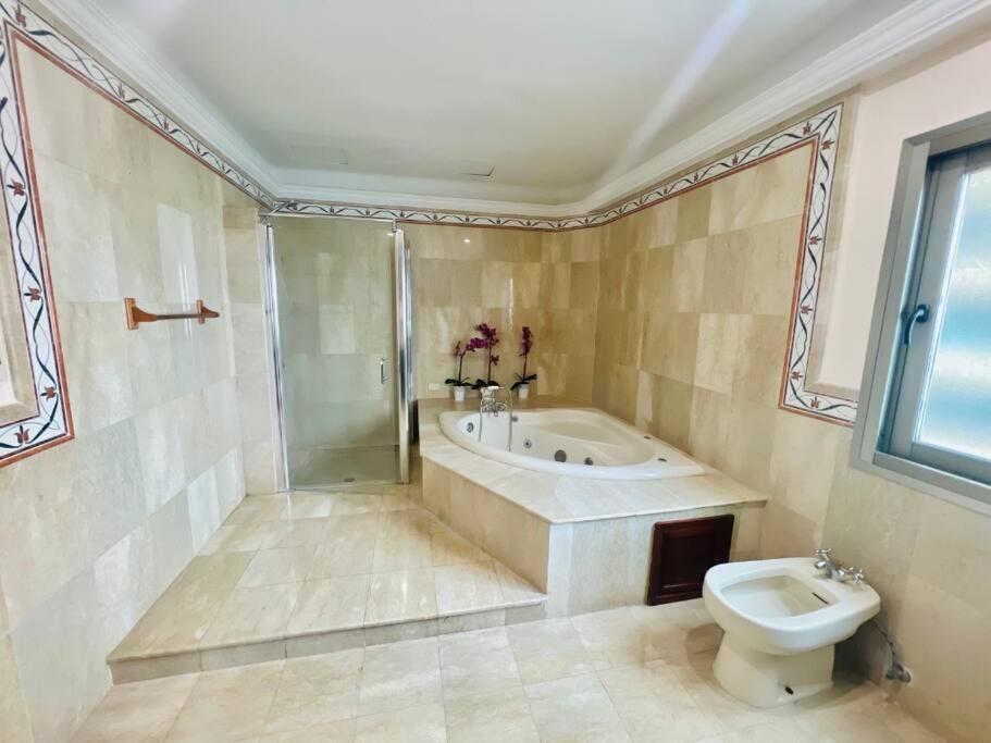 Beach Front Penthouse In Exclusive Tower Санто Доминго Екстериор снимка